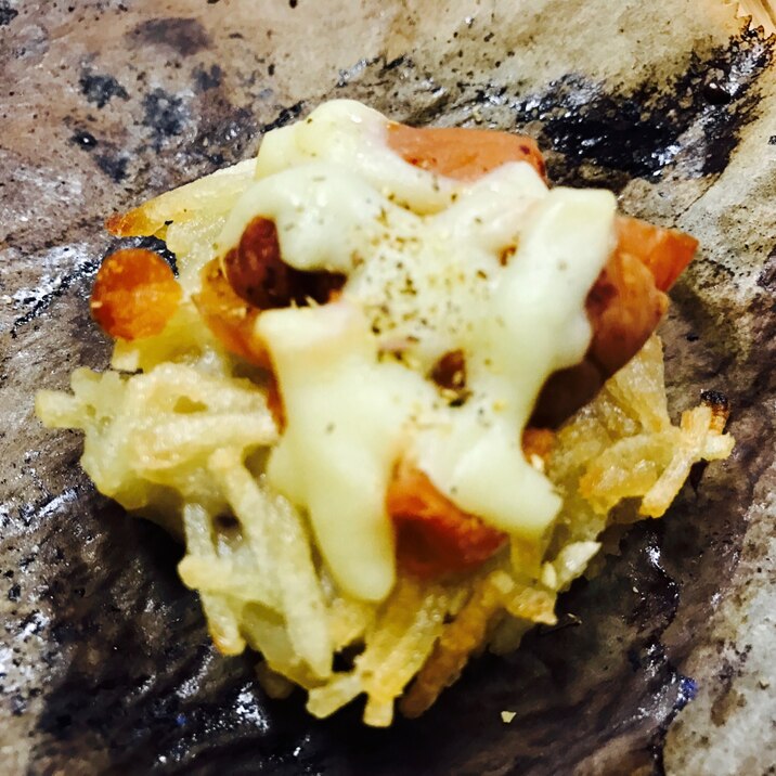 タコだんごのポテト焼きの梅チーズ焼き